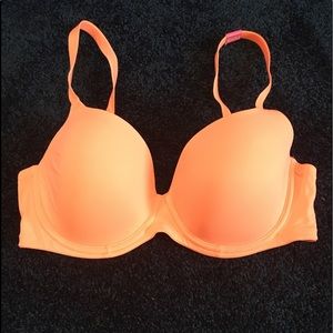 💵★FAST SHIPPING★💵 Victoria’s Secret Bra 🌷